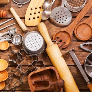 KITCHEN UTENSILS